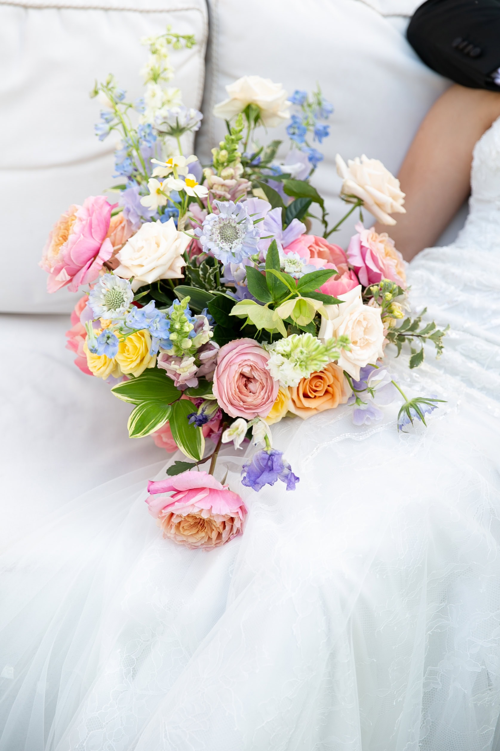 spring bridal bouquet. merrimon-wynne wedding photographer