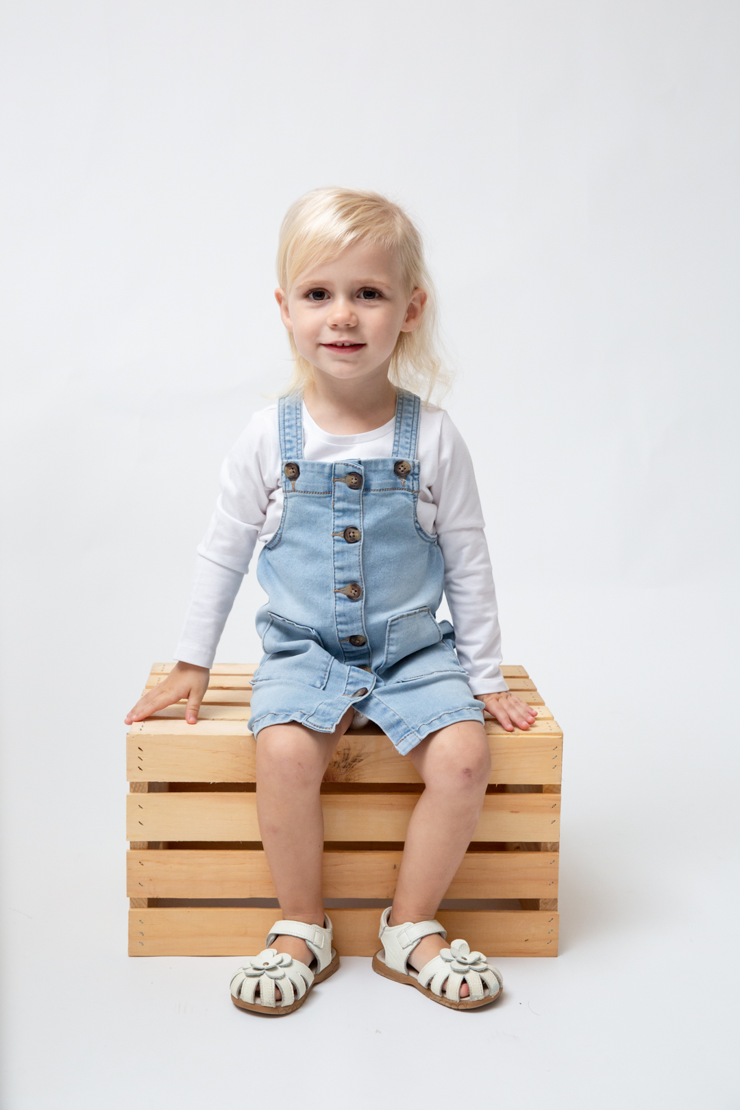 little girl portrait by raleigh family photographer