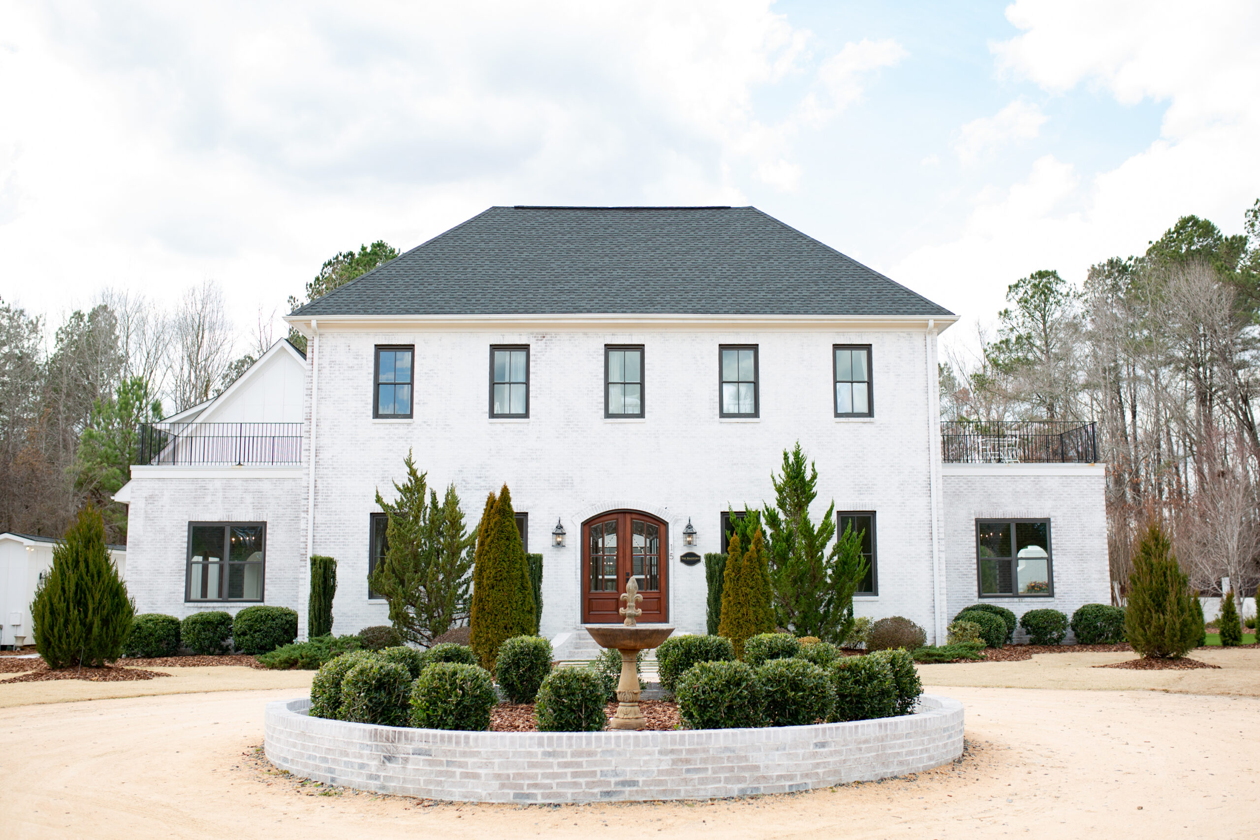 The Bradford NC wedding venue by Magdalena Stefanek Photography. The Bradford wedding photographer.