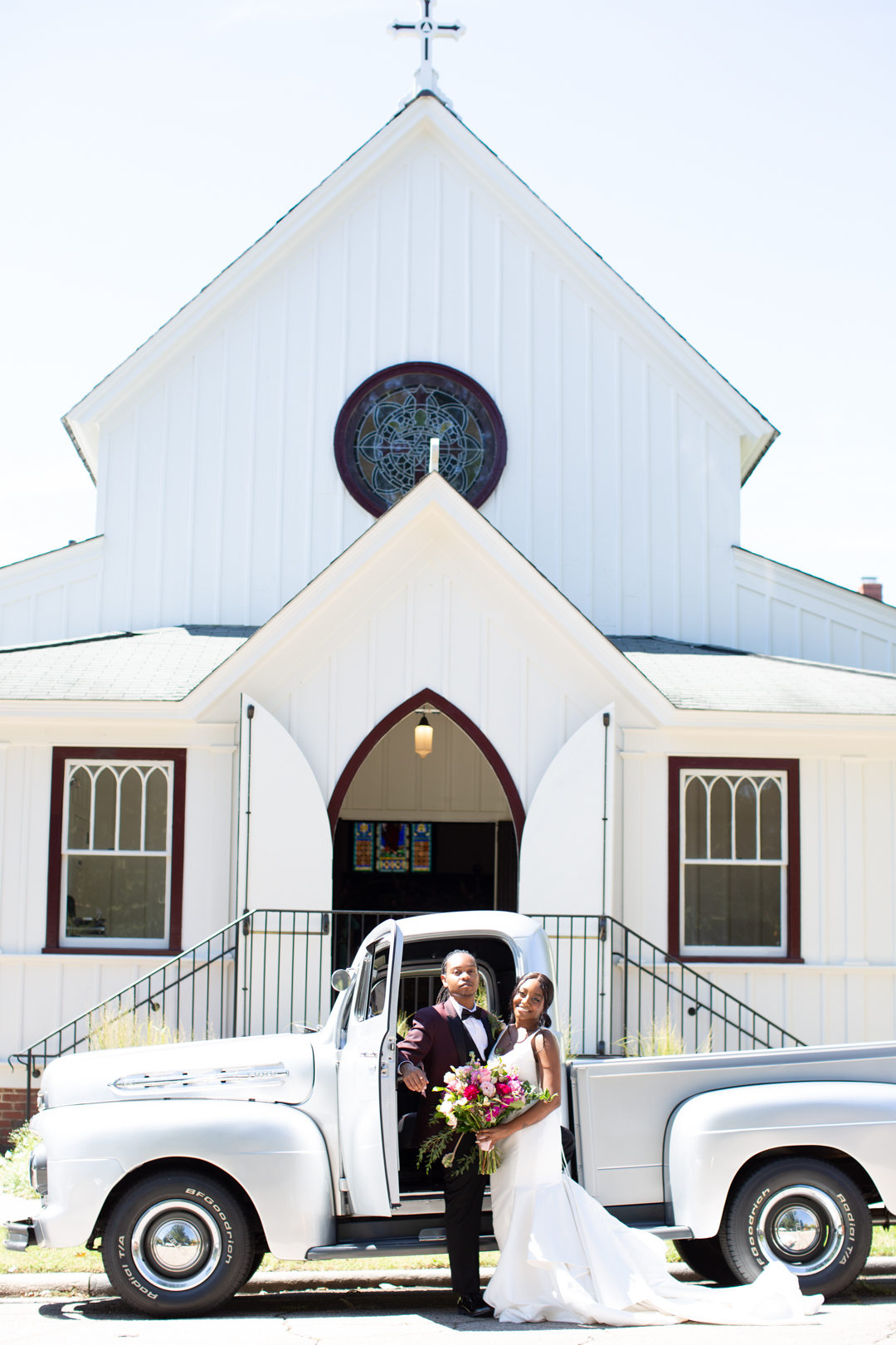 Wedding photos by Raleigh wedding photographer