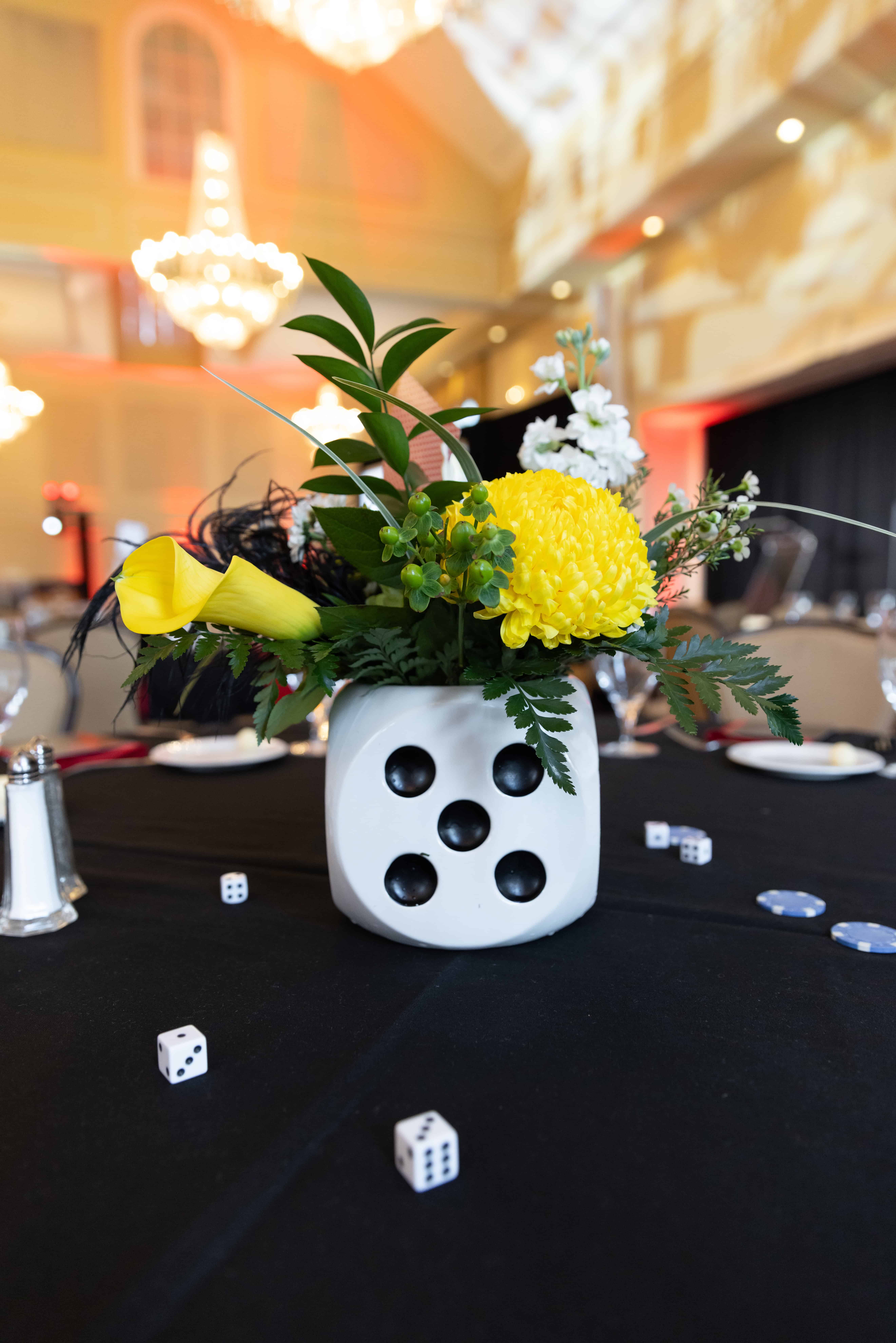 table decor for casino themed party